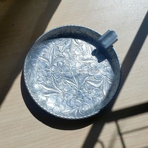 Vintage floral everlast aluminum ashtray